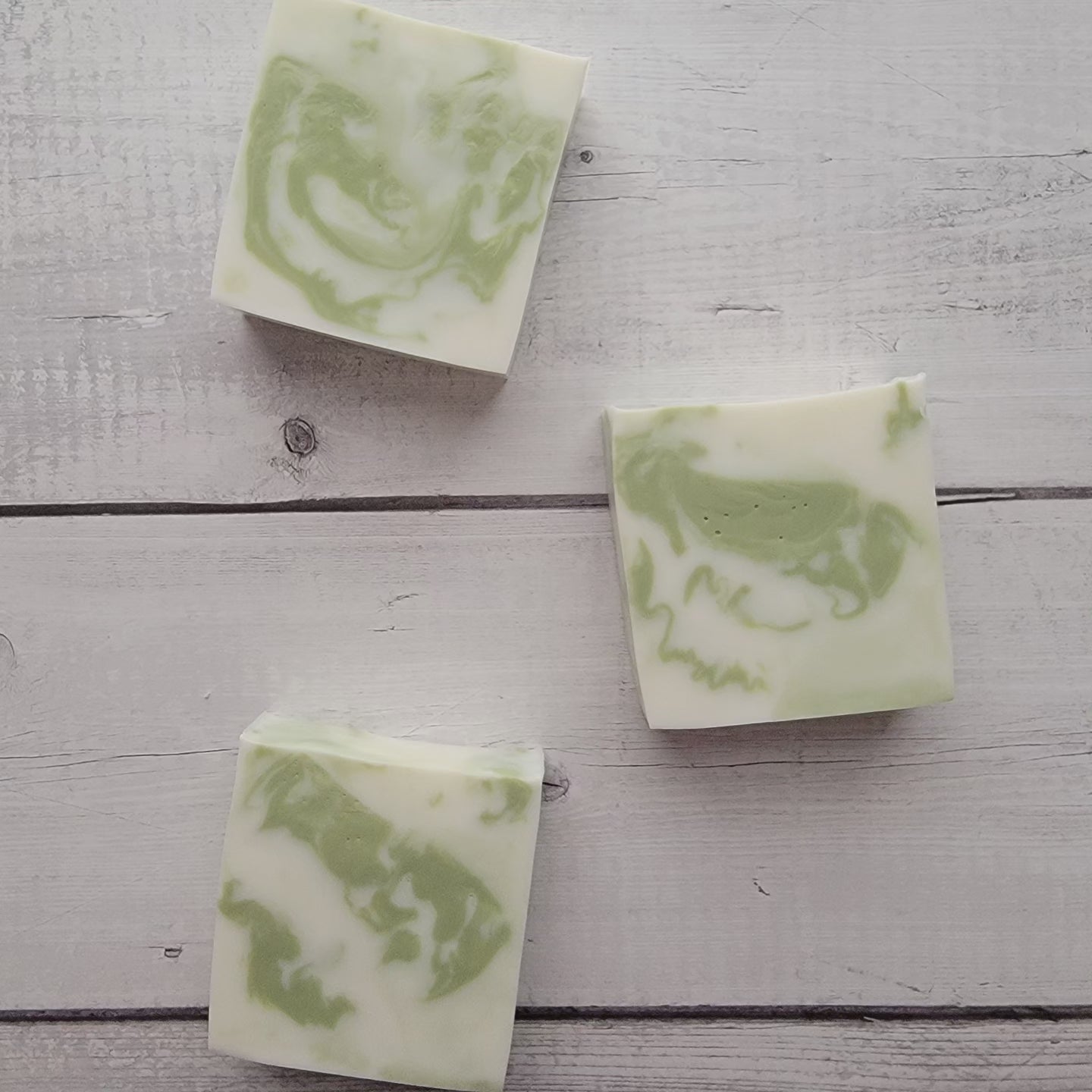 Oakmoss and Amber Goat Milk Soap by Inspire Me Beauty